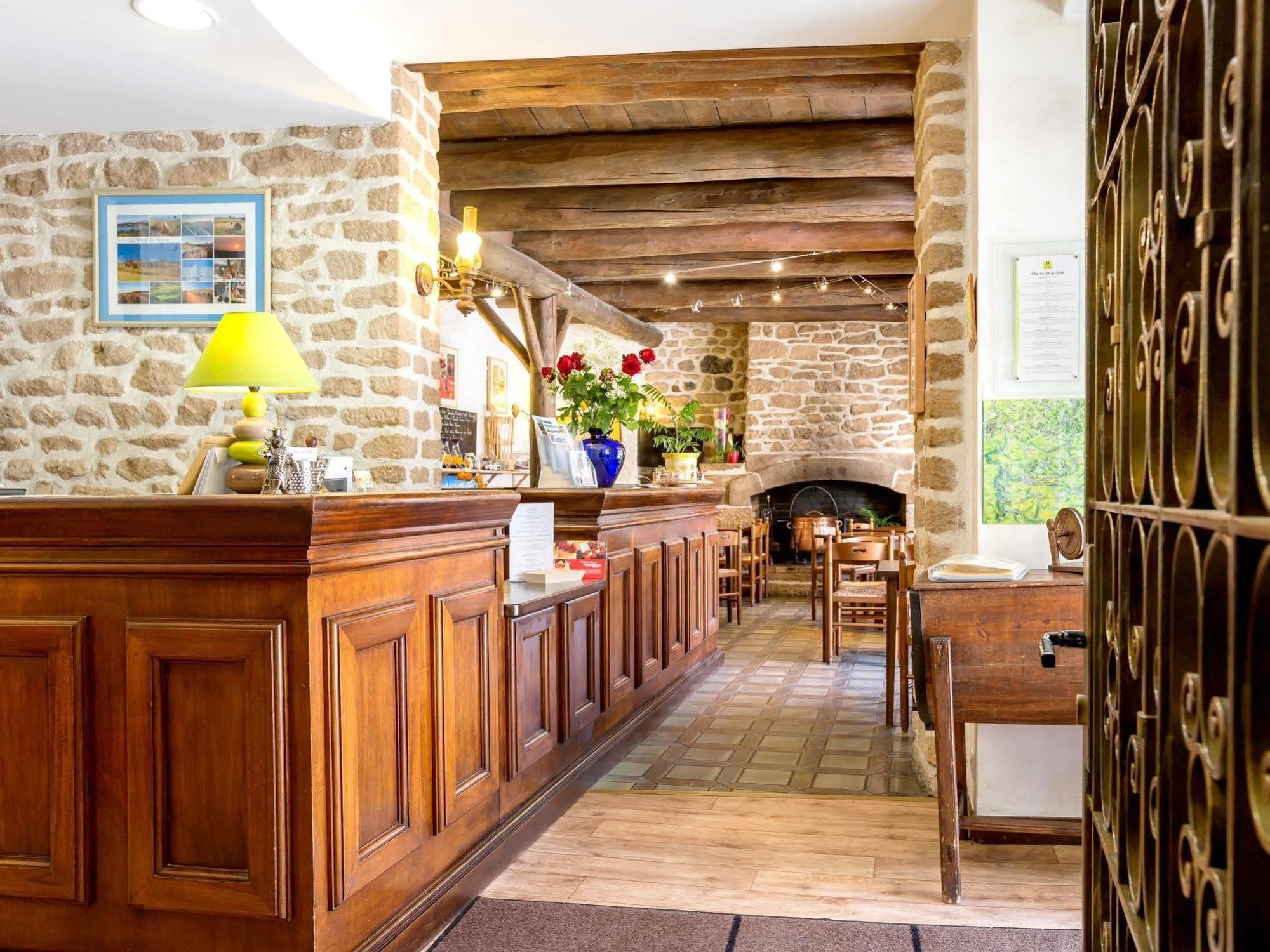 Le Barriol Hotel Saint-Julien-Chapteuil Ngoại thất bức ảnh