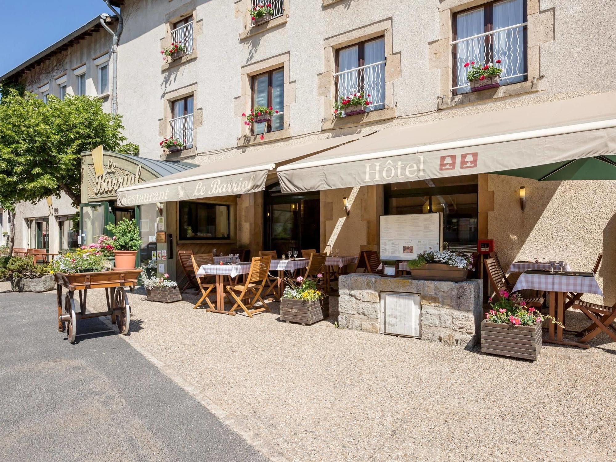 Le Barriol Hotel Saint-Julien-Chapteuil Ngoại thất bức ảnh